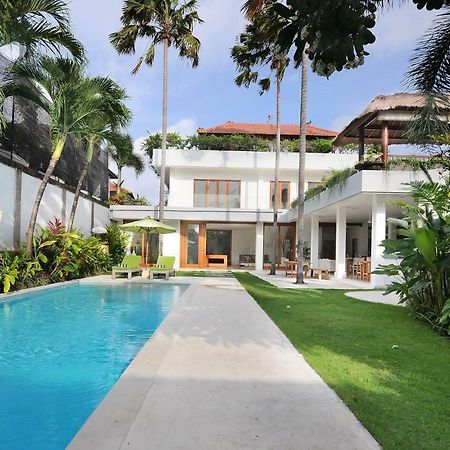 Villa Wania Kuta Lombok Exterior foto